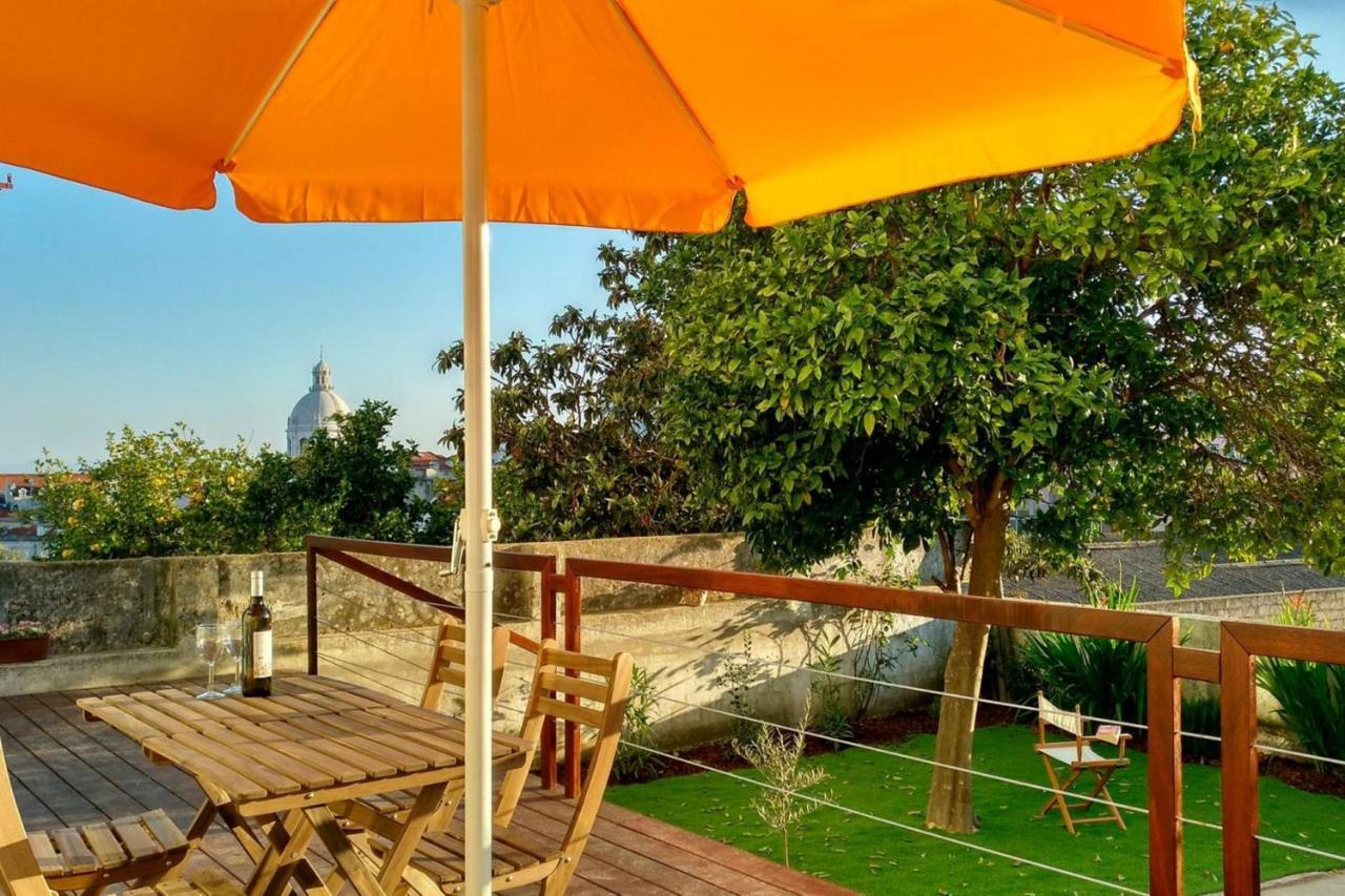 Central 2 Bedroom Apt W/Garden And Pantheon Views Lisboa Ngoại thất bức ảnh