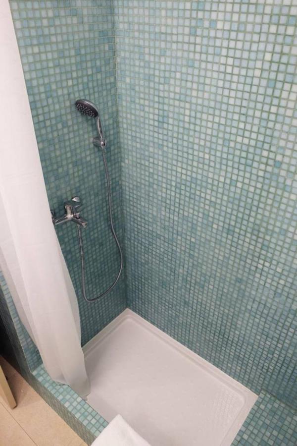 Central 2 Bedroom Apt W/Garden And Pantheon Views Lisboa Ngoại thất bức ảnh